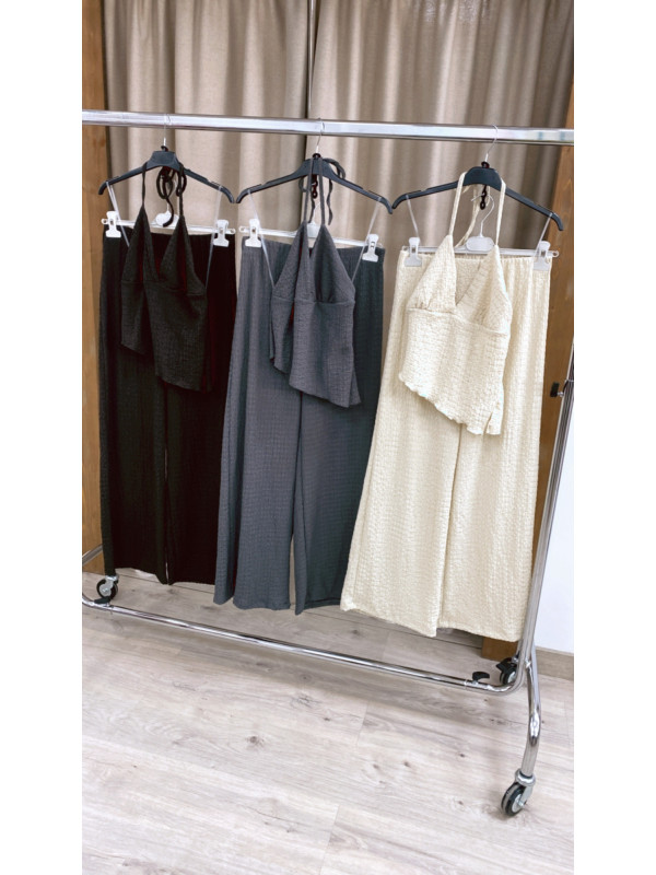 Conjunto Manuela