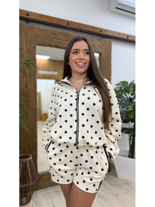 CONJUNTO LUNARES CORTO