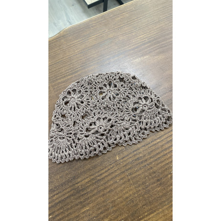 CASQUETE FLOR MARRON